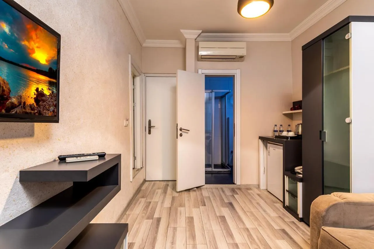 *** Hotel The Legend Platine Suite Istanbul Turkey